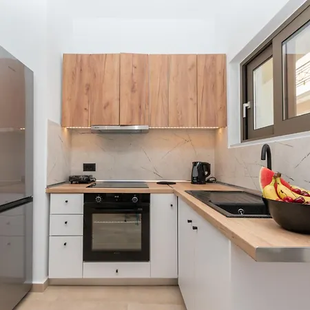 Center B * 자킨토스 타운