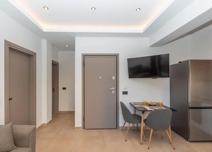 Apartment Center B