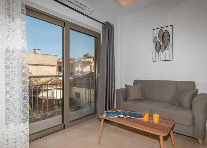 Center B Apartment *