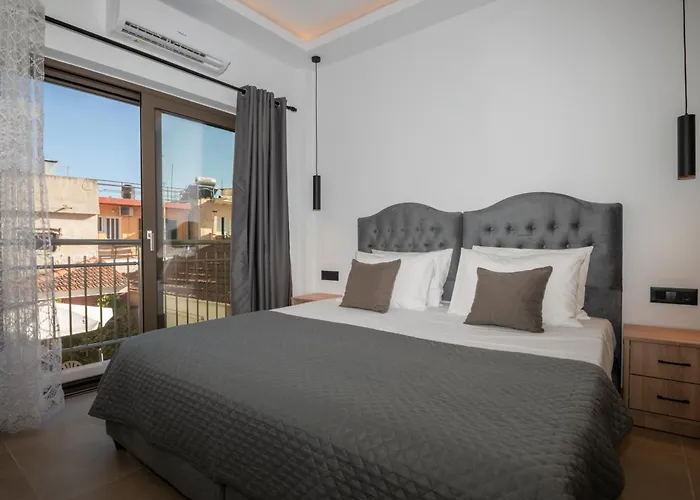 Center B Apartment
